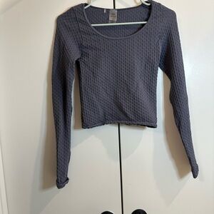 Aritzia Textured Charcoal Long Sleeve Top